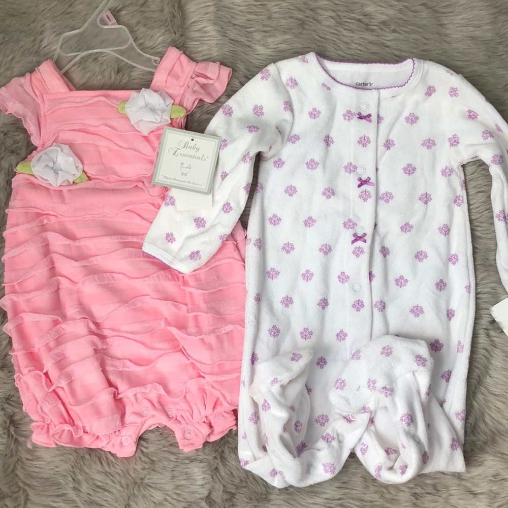 9 month girls romper and one-piece pajamas 😊